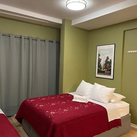 Private Room W/ Private Full Bathroom & Wifi & Ac & Shared Kitchen In Los Angeles Extérieur photo