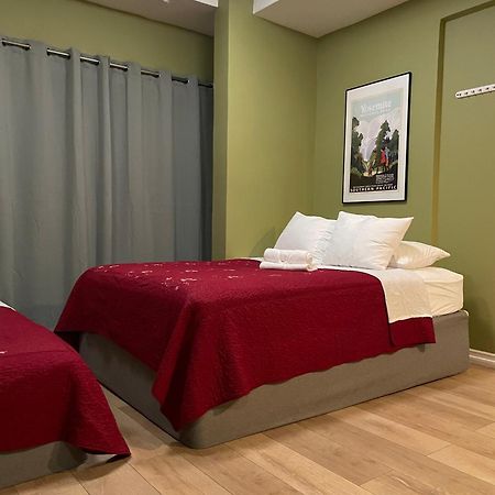 Private Room W/ Private Full Bathroom & Wifi & Ac & Shared Kitchen In Los Angeles Extérieur photo