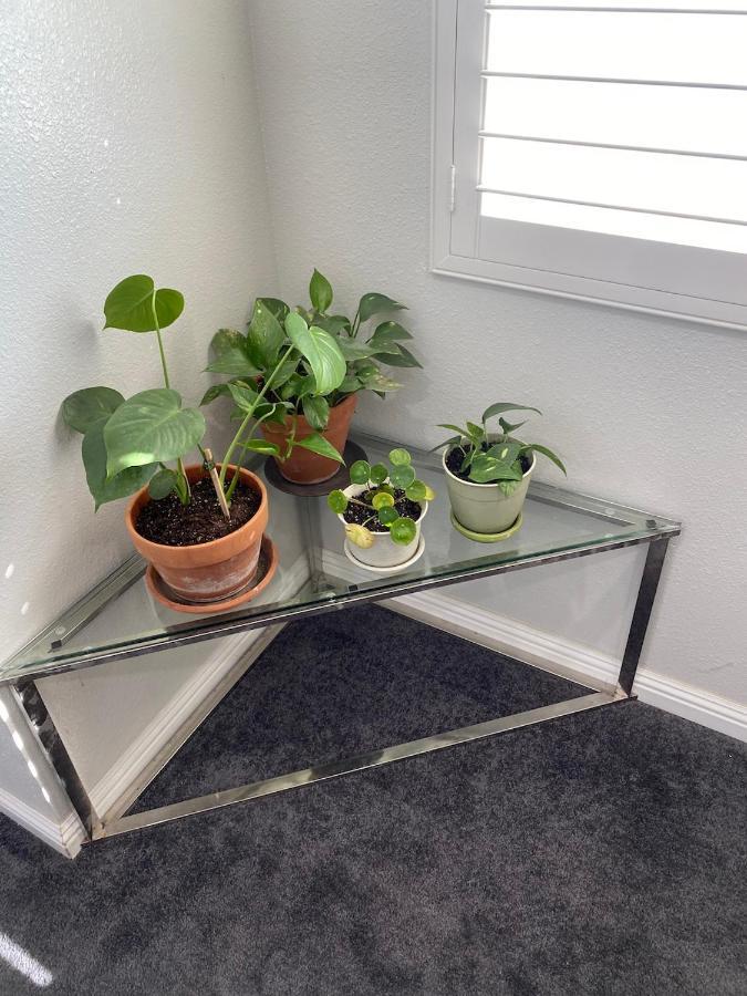 Private Room W/ Private Full Bathroom & Wifi & Ac & Shared Kitchen In Los Angeles Extérieur photo