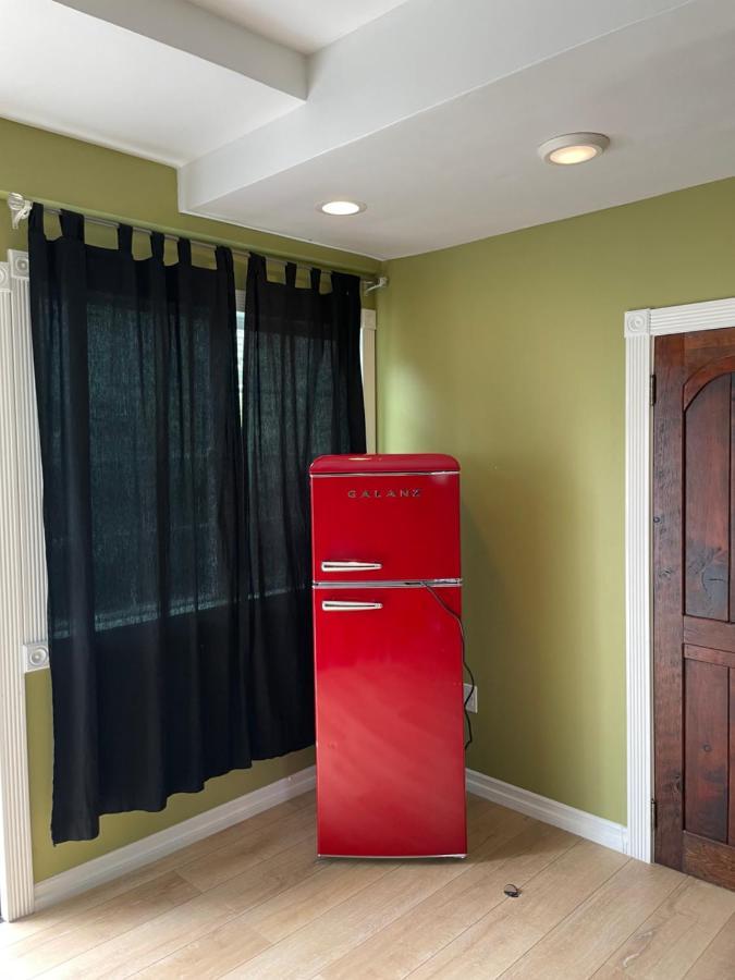Private Room W/ Private Full Bathroom & Wifi & Ac & Shared Kitchen In Los Angeles Extérieur photo