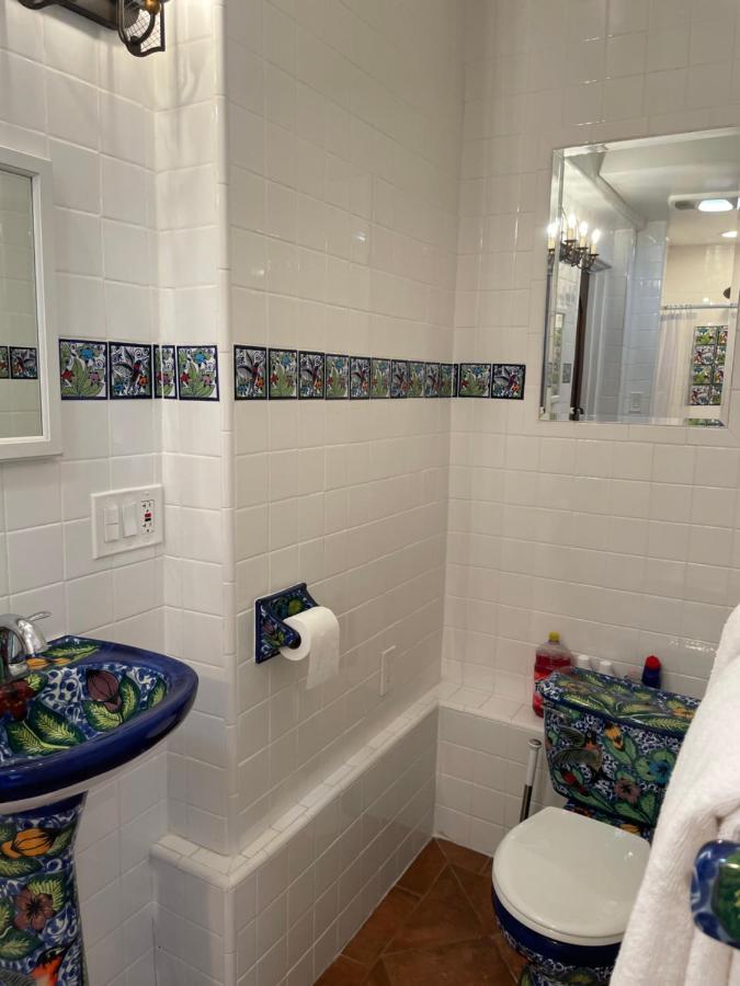 Private Room W/ Private Full Bathroom & Wifi & Ac & Shared Kitchen In Los Angeles Extérieur photo