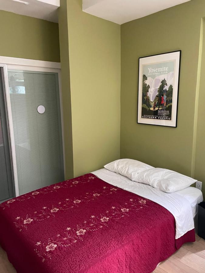 Private Room W/ Private Full Bathroom & Wifi & Ac & Shared Kitchen In Los Angeles Extérieur photo