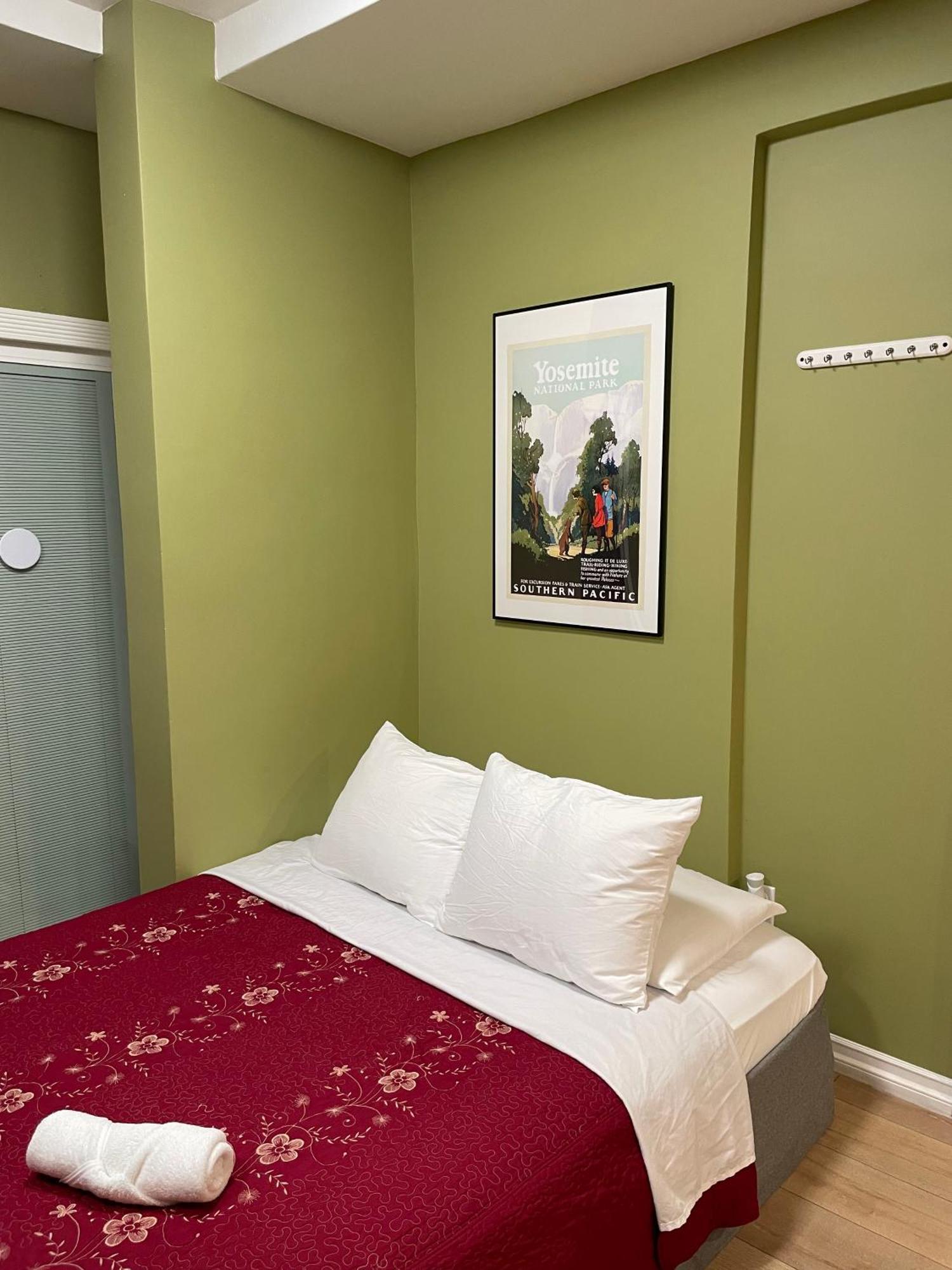 Private Room W/ Private Full Bathroom & Wifi & Ac & Shared Kitchen In Los Angeles Extérieur photo
